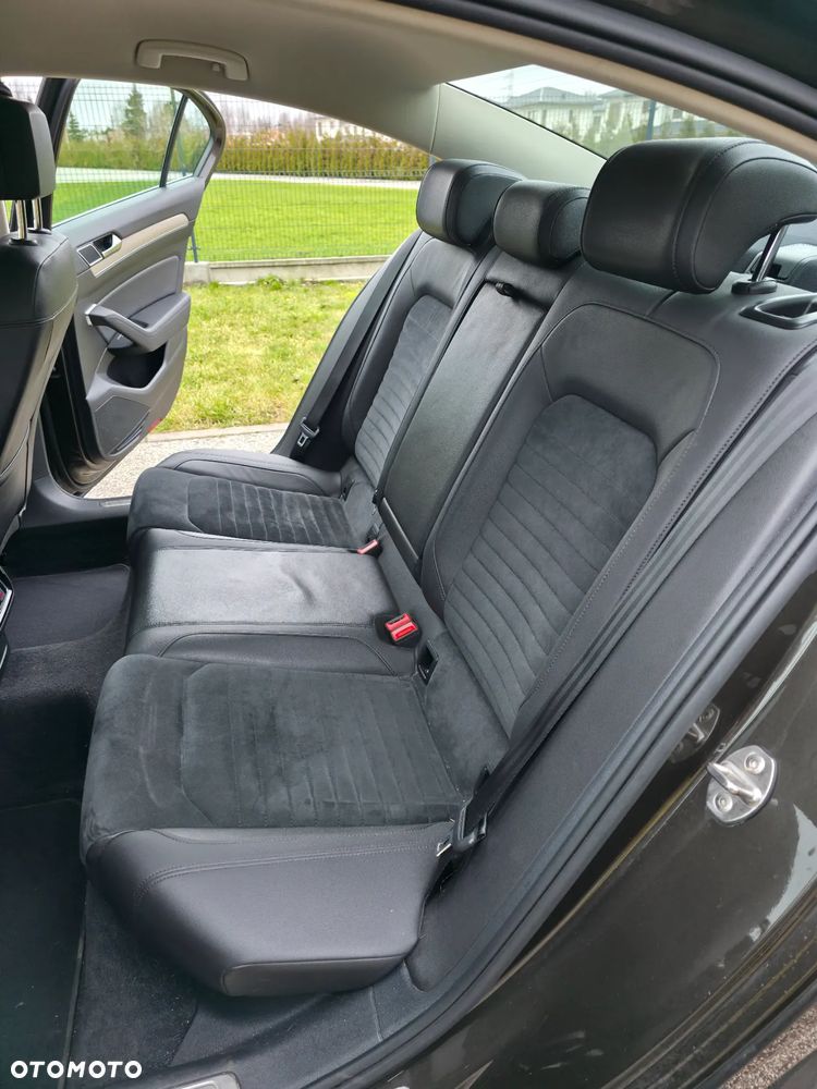 Volkswagen Passat 2.0 TDI BMT Highline DSG - 10