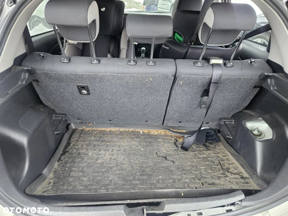 Toyota Yaris 1.5 20th Anniversary - 19