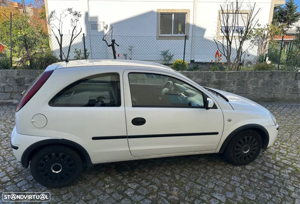 Opel Corsa - 2