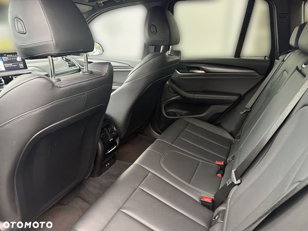 BMW X3 - 13