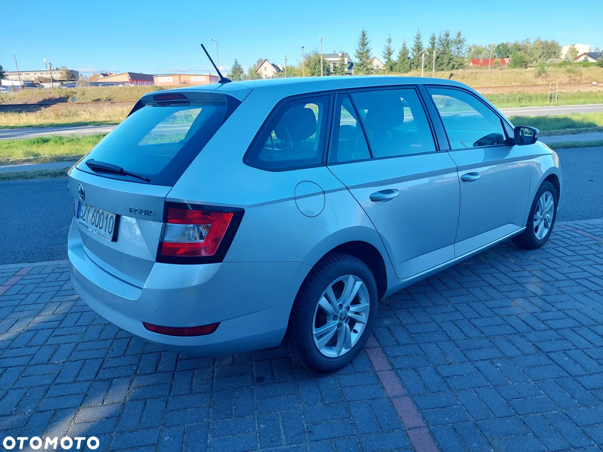 Skoda Fabia 1.0 TSI Ambition - 7