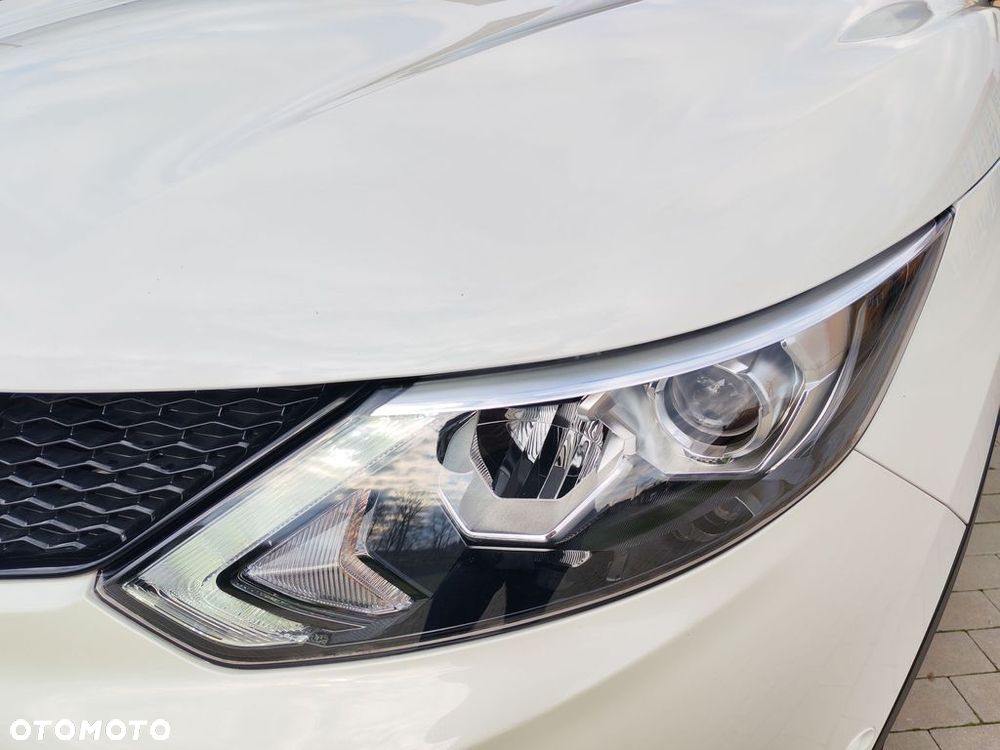 Nissan Qashqai 1.5 dCi DPF 360 - 9