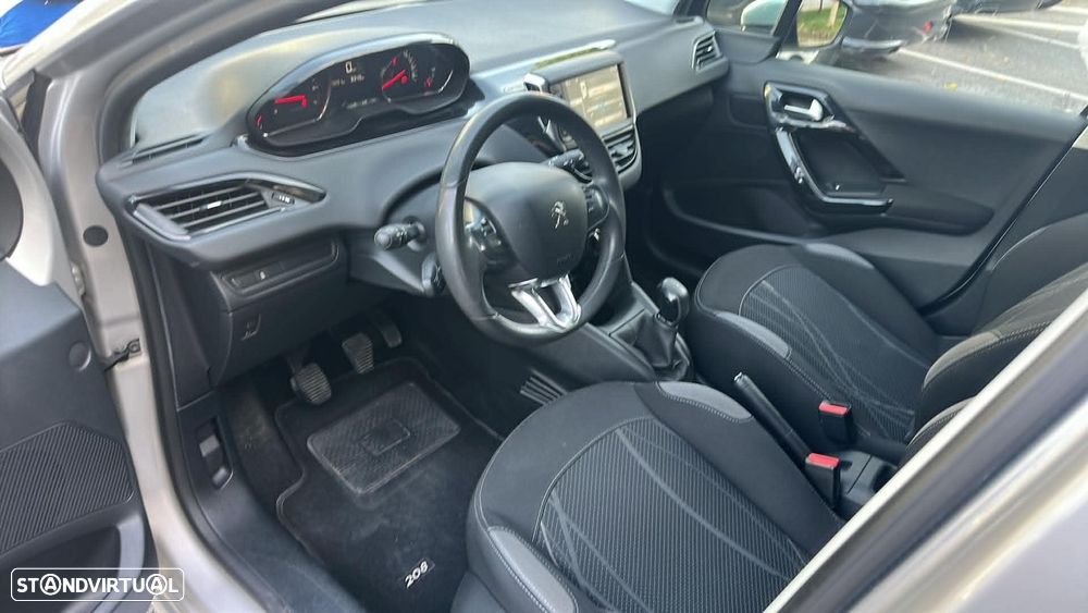 Peugeot 208 1.2 VTi Active - 10