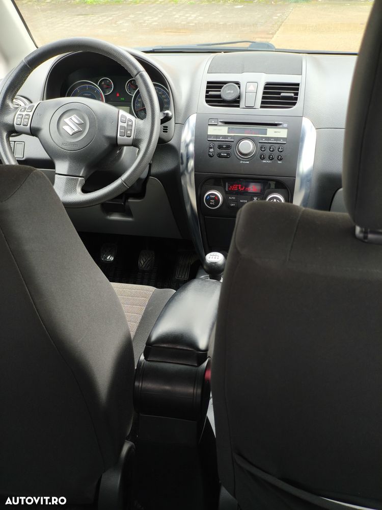 Suzuki SX4 - 15