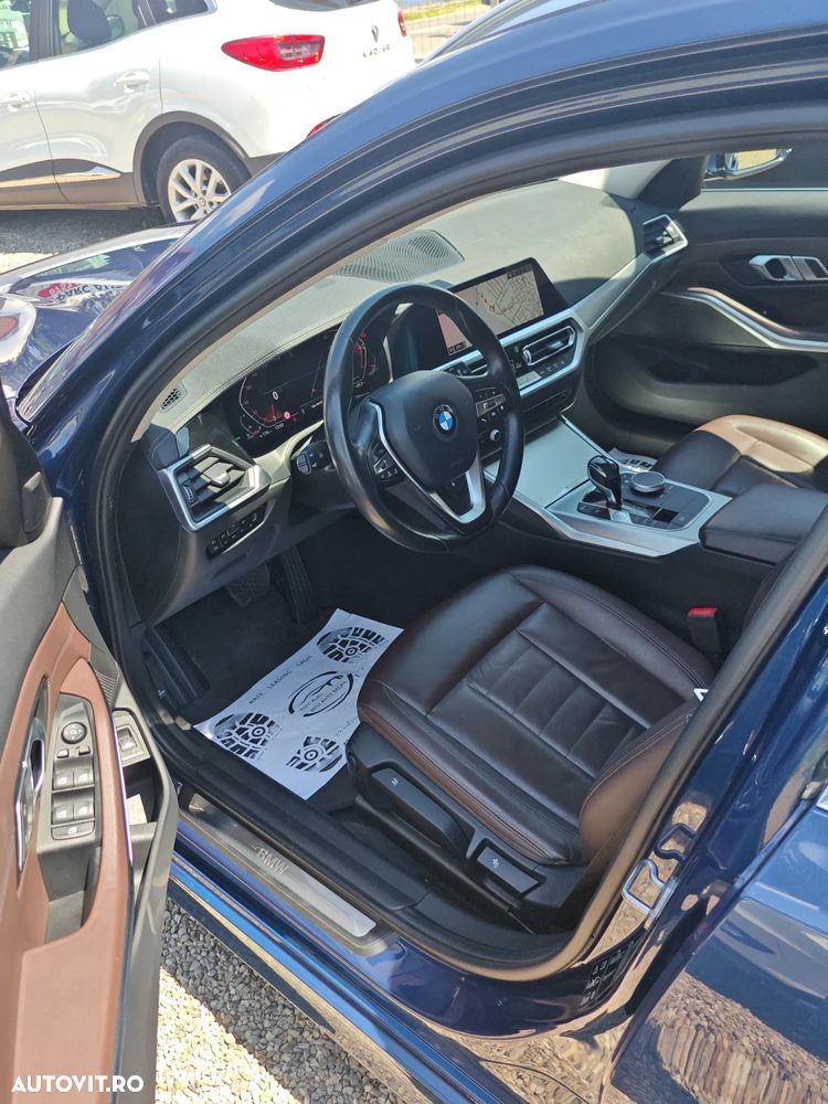 BMW Seria 3 320d xDrive AT - 33