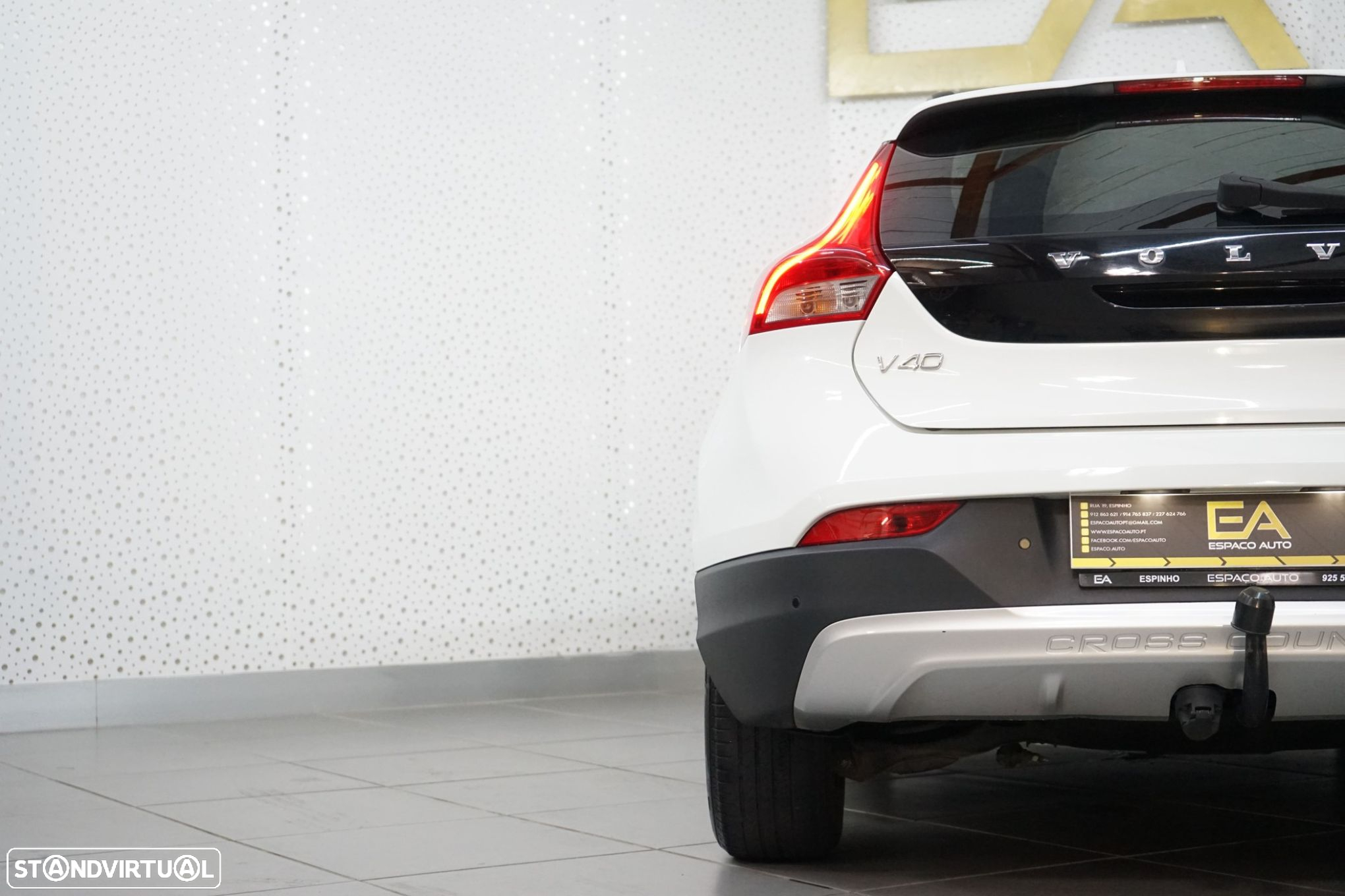 Volvo V40 Cross Country 1.6 D2 Summum - 7
