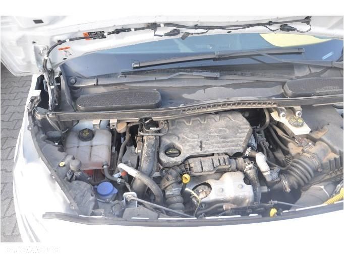 Ford Transit Connect - 6