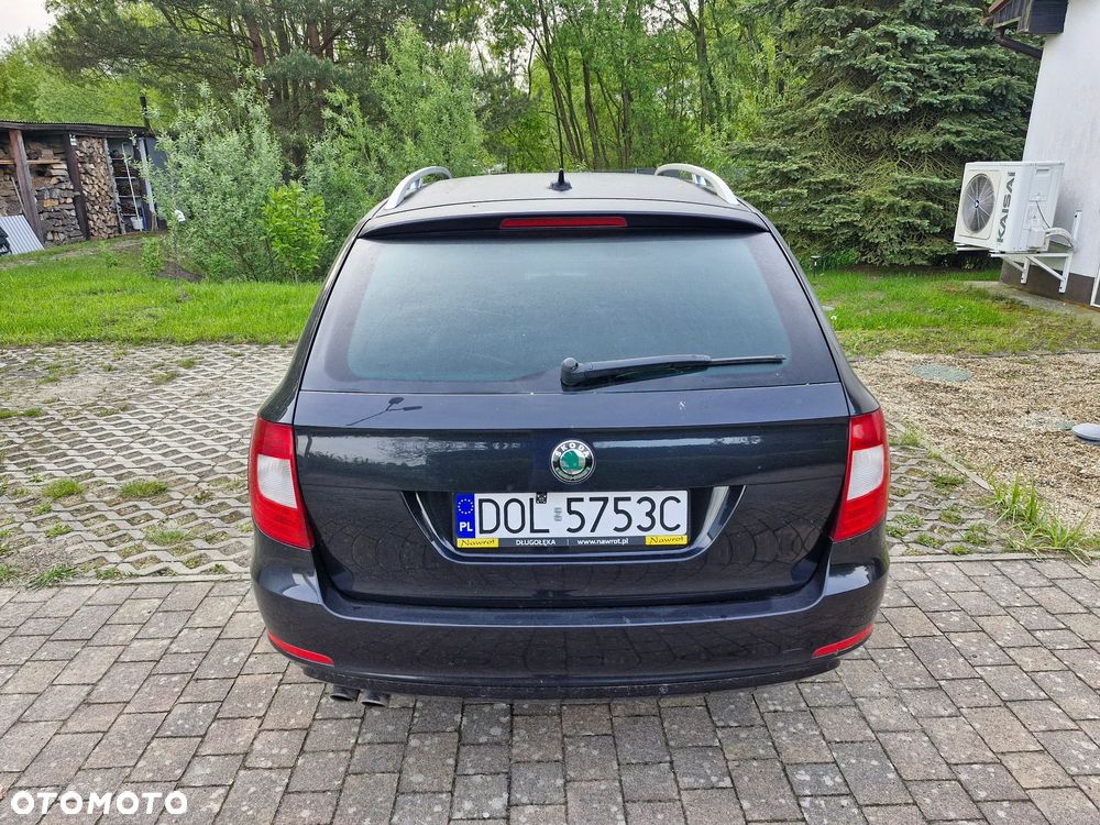 Skoda Superb 1.6 TDI Green tec Exclusive - 6
