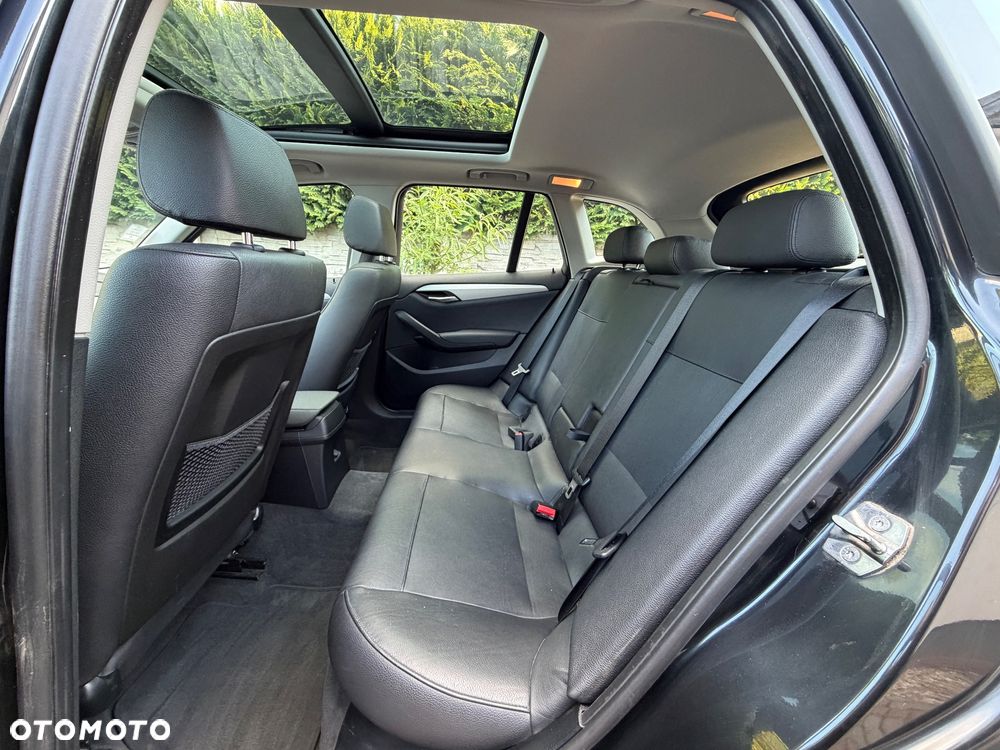 BMW X1 sDrive16d - 10