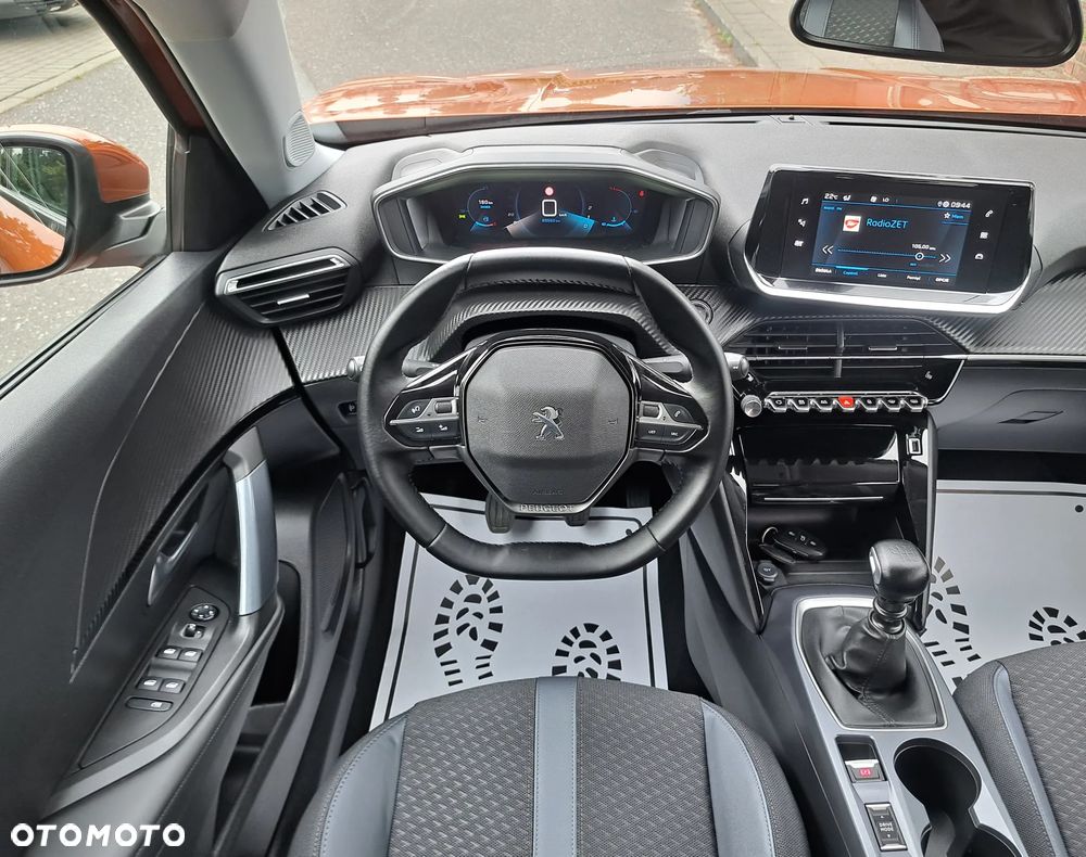 Peugeot 2008 1.2 Pure Tech GPF Allure S&S - 34