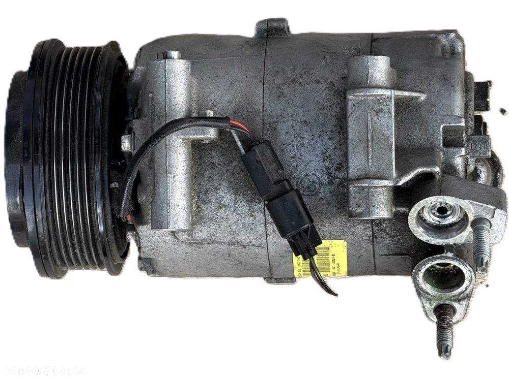 DV61-19D629-DC ORYGINALNY kompresor klimatyzacji FORD Kuga 2.0 Diesel / 411 - 4
