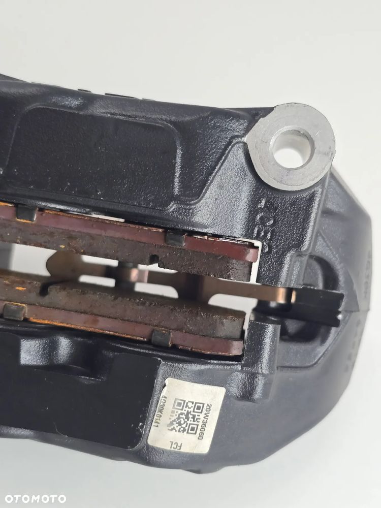 ZACISK HAMULCOWY PRZOD KLOCKI  TRIUMPH SCRAMBLER 400 SPEED - 15