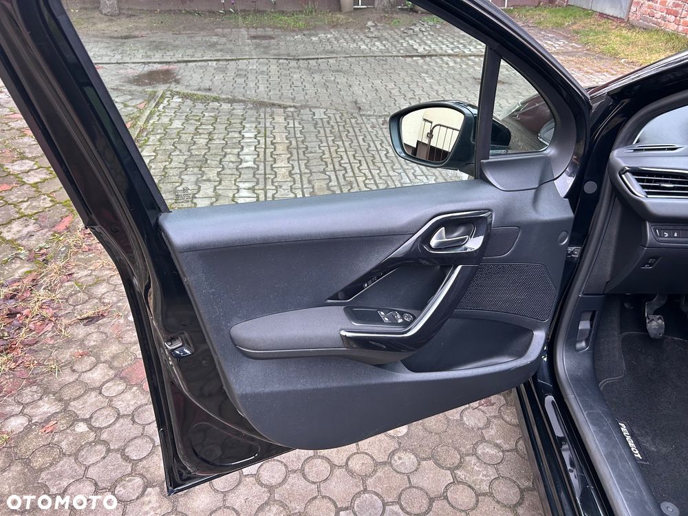 Peugeot 208 1.4 HDi Active Pack - 16