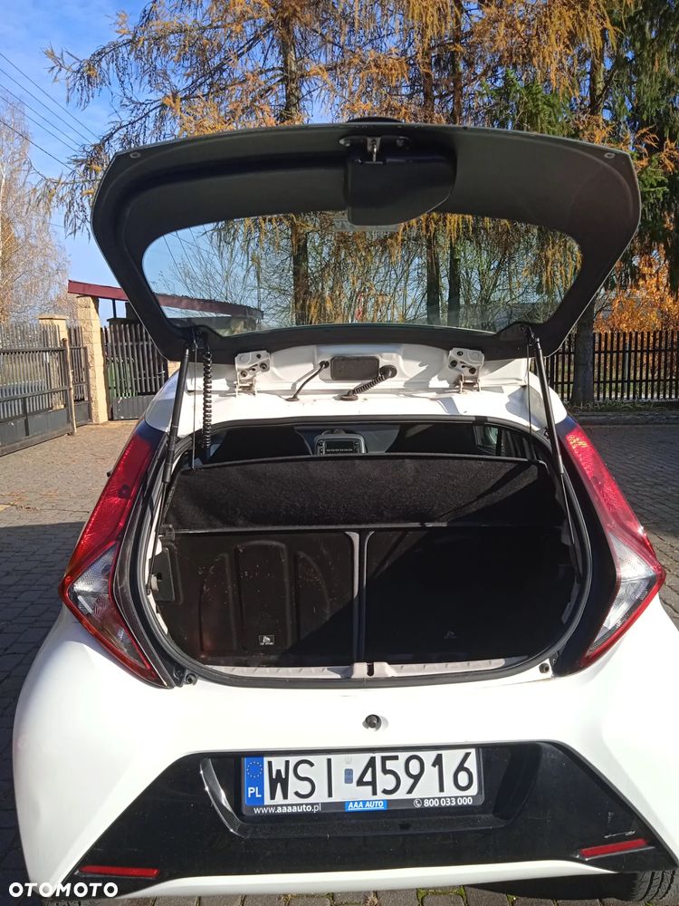 Toyota Aygo 1.0 VVT-i Color Edition - 11