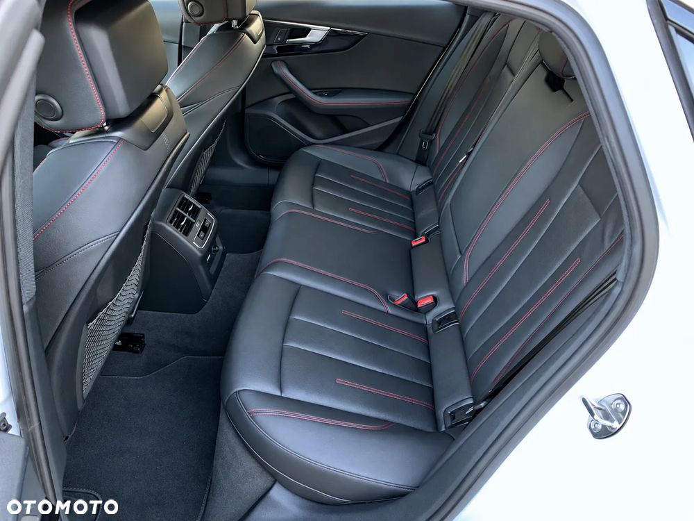 Audi A4 Limousine 2.0 TFSI Quattro S tronic - 17