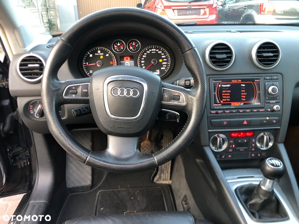 Audi A3 Sportback 2.0 TDI DPF Attraction - 12