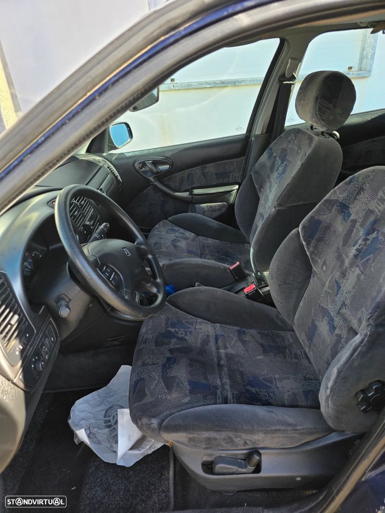 Citroën Xsara 1.6i Exclusive - 9