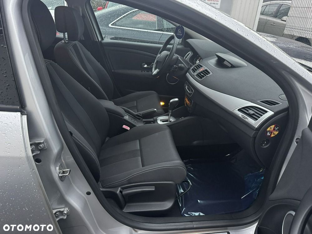 Renault Megane - 11