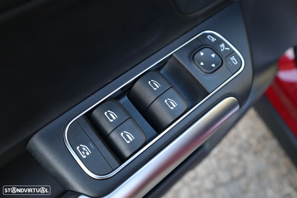 Mercedes-Benz EQA 250+ AMG Line - 16