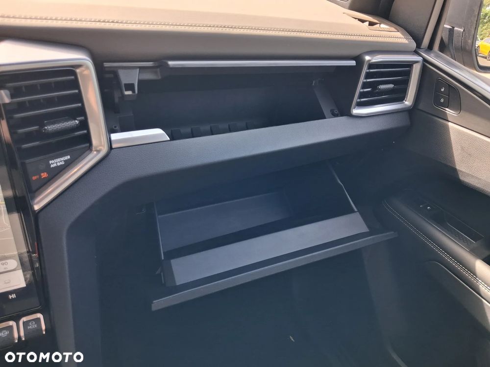 Volkswagen Amarok 3.0 V6 TDi 4MOTION Aventura - 35
