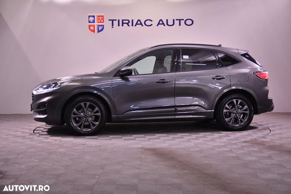 Ford Kuga - 3