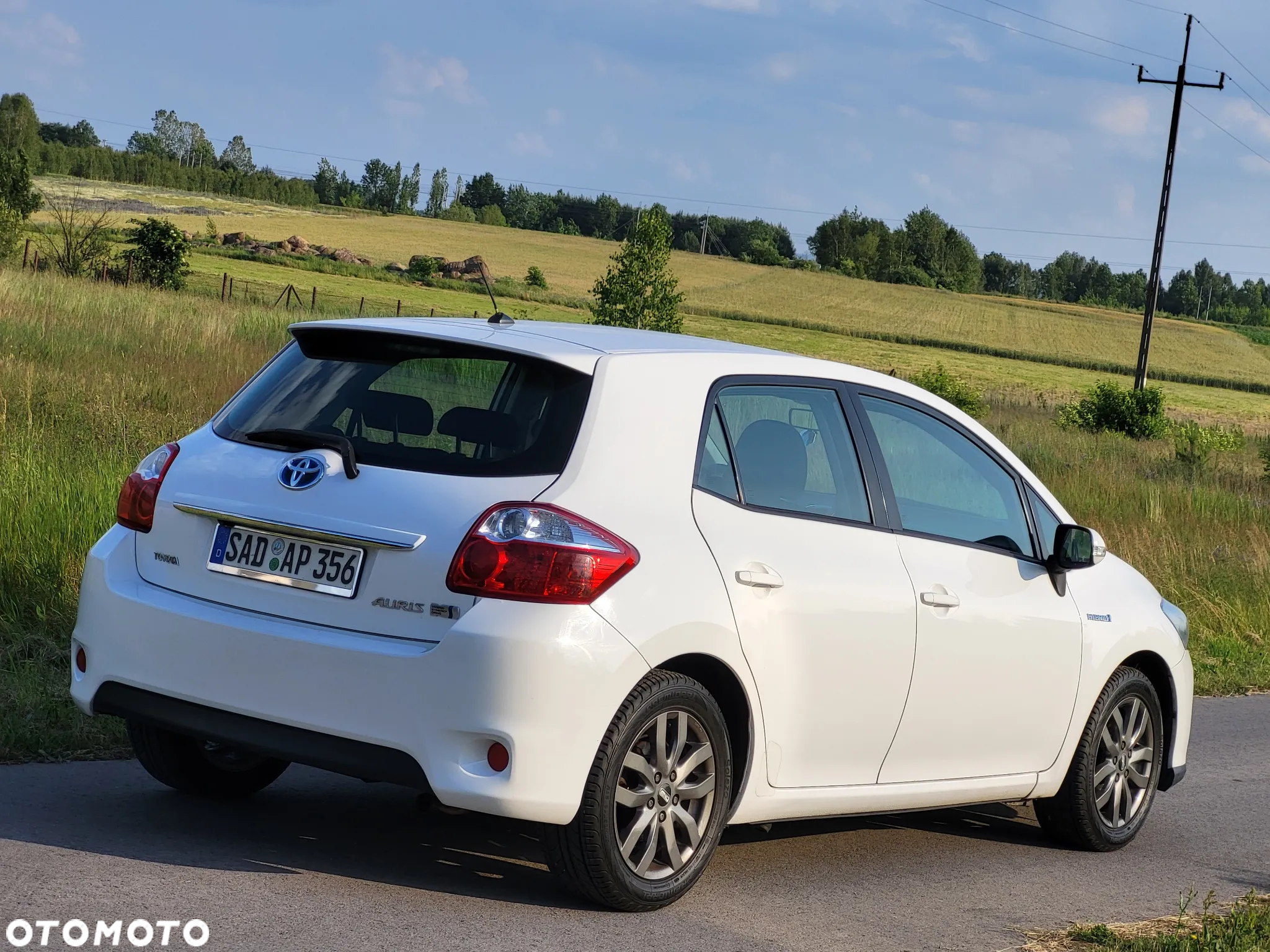 Toyota Auris 1.8 HSD Prestige NAVI - 11