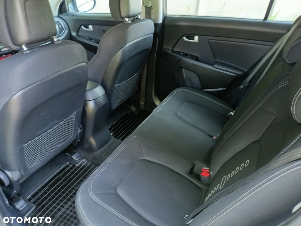Kia Sportage 1.7 CRDI Business Line L 2WD - 15