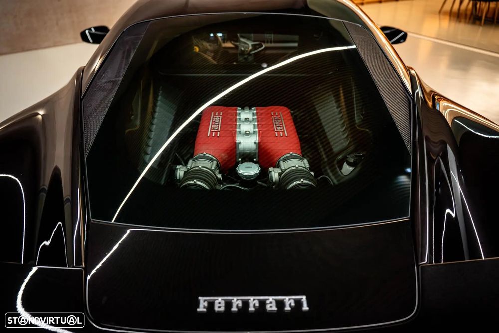 Ferrari 458 Italia - 8