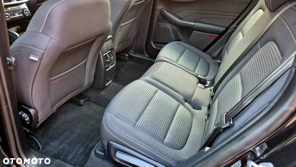 Ford Kuga - 16