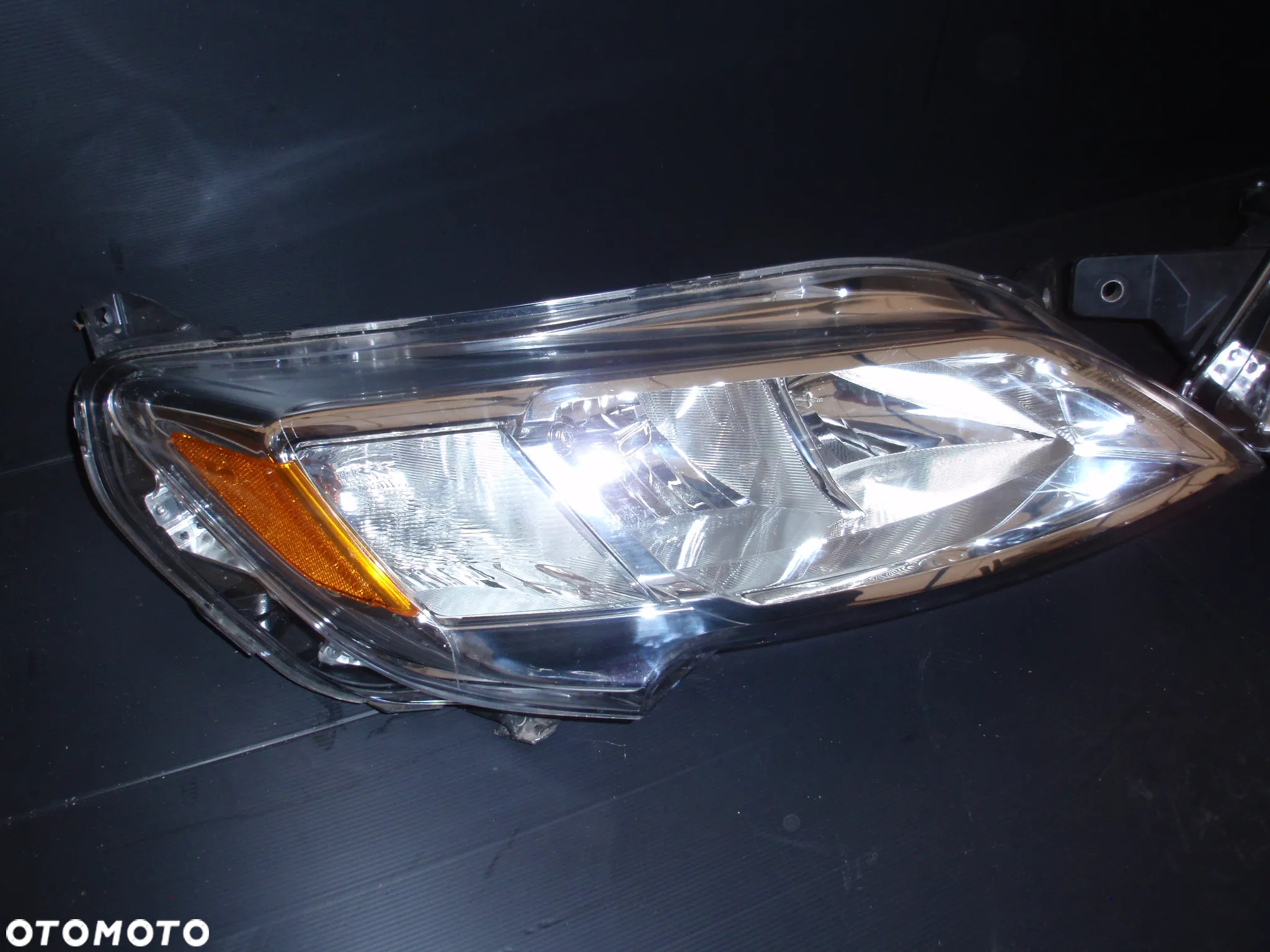 REFLEKTOR LAMPA RAM PROMASTER oryginał NOWA KOMPLET USA - 4