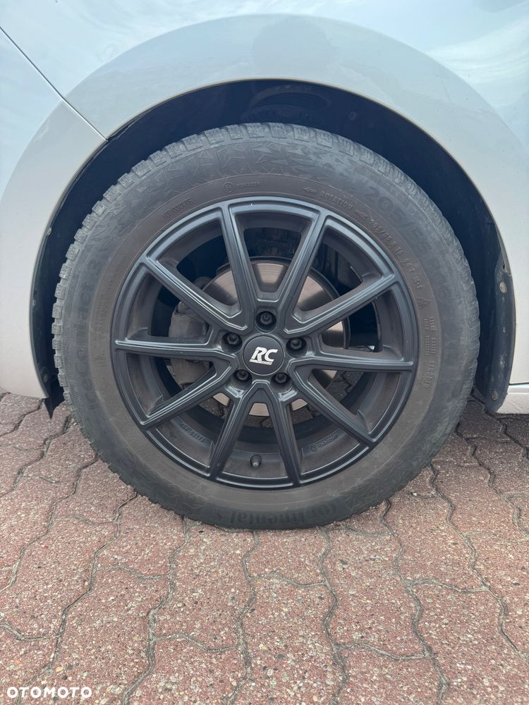 Skoda RAPID 1.0 TSI Ambition - 24