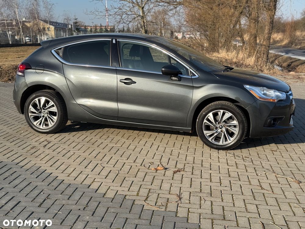 Citroën DS4 2.0 BlueHDi SoChic S&S - 12