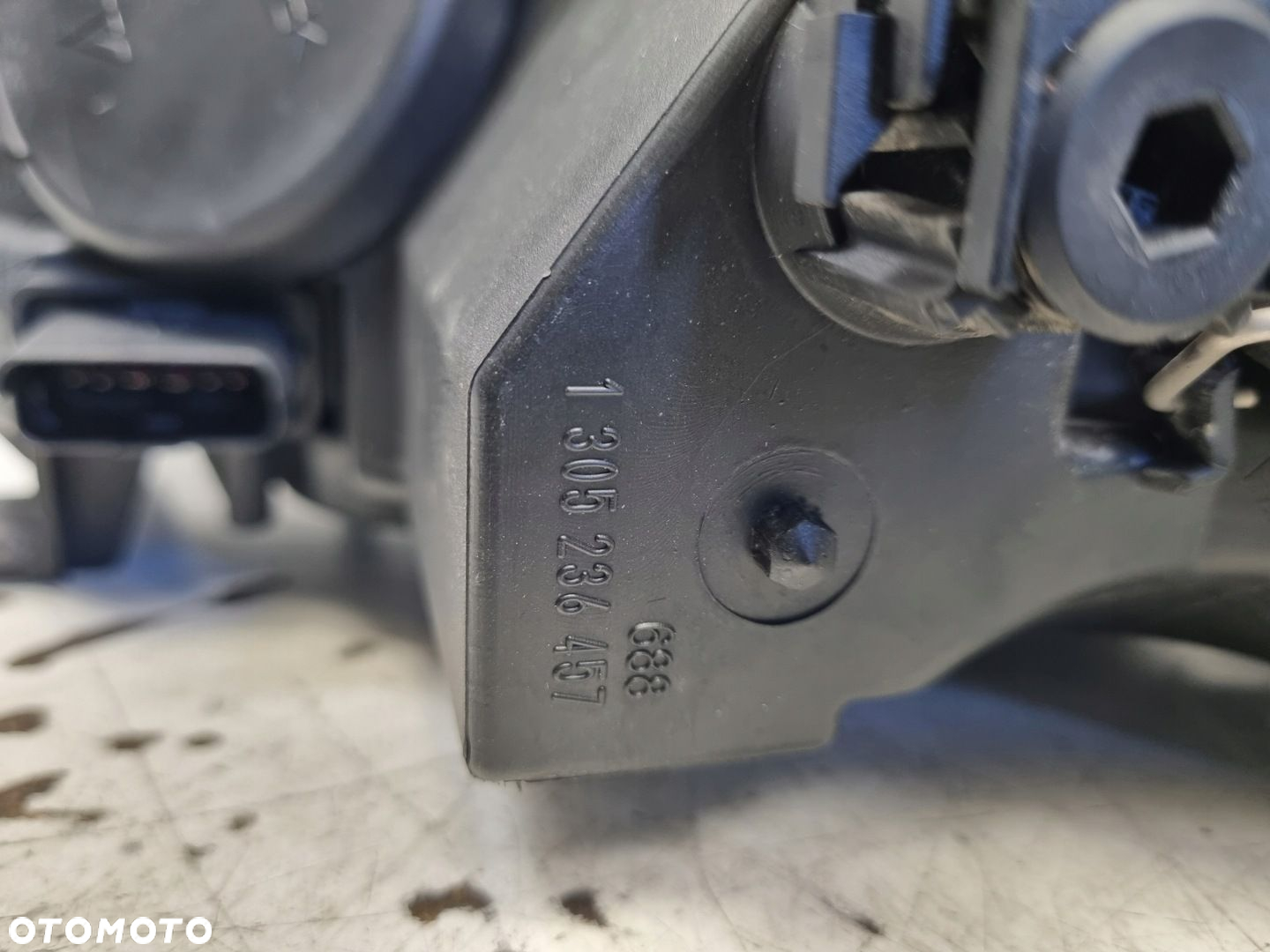 Renault Megane III 08-12r PRZEDNIA LAMPA PRAWA PRAWY PRZÓD 260100017R - 13