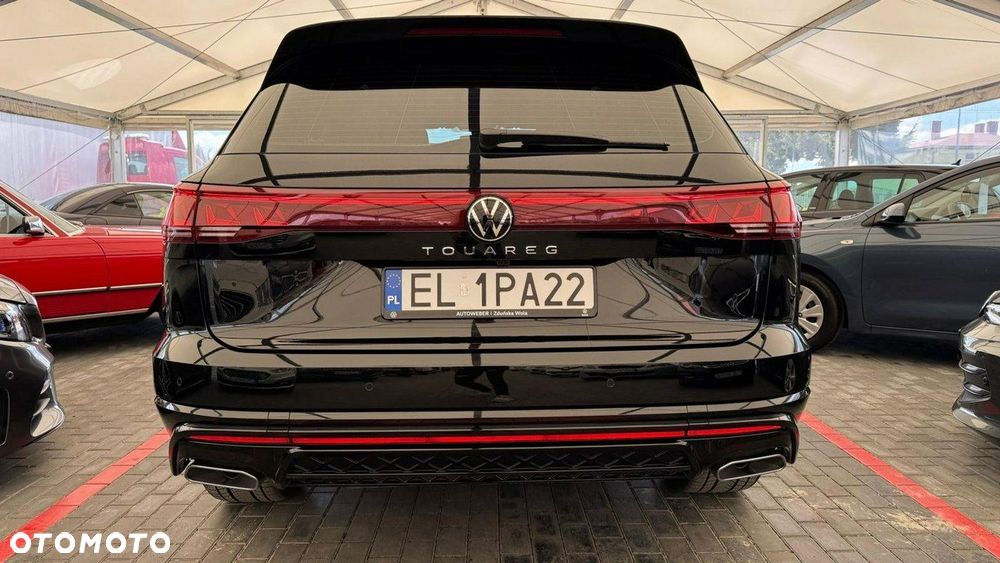 Volkswagen Touran - 22