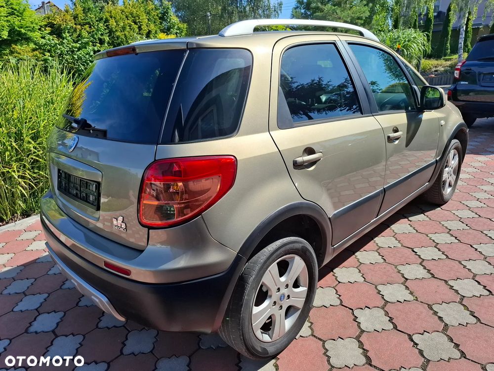 Fiat Sedici 1.6 16V 4x4 Dynamic - 8