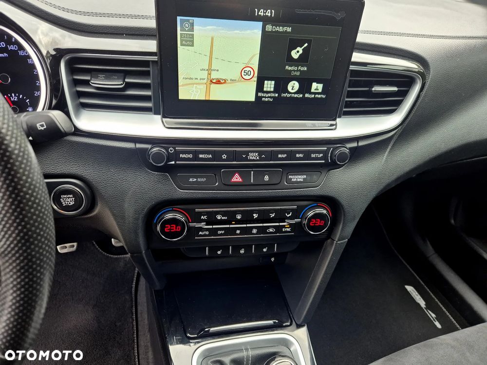 Kia Ceed 1.4 T-GDI OPF GT Line - 30