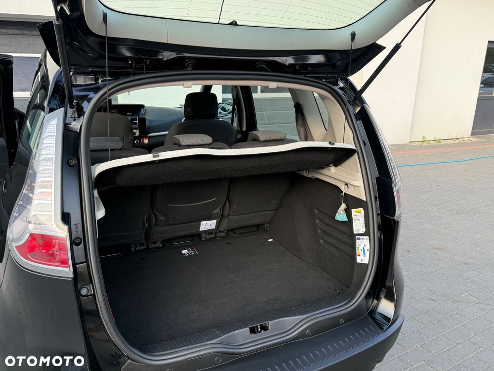 Renault Scenic 1.5 dCi Bose - 30