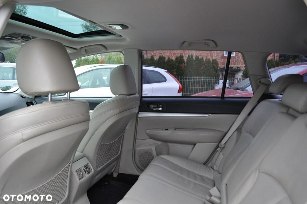 Subaru Outback 2.5i Comfort Navi AT - 27