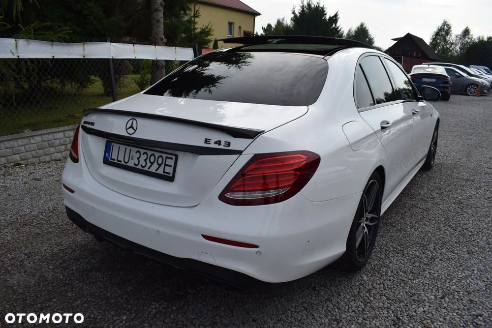 Mercedes-Benz Klasa E 43 AMG 4Matic 9G-TRONIC - 2