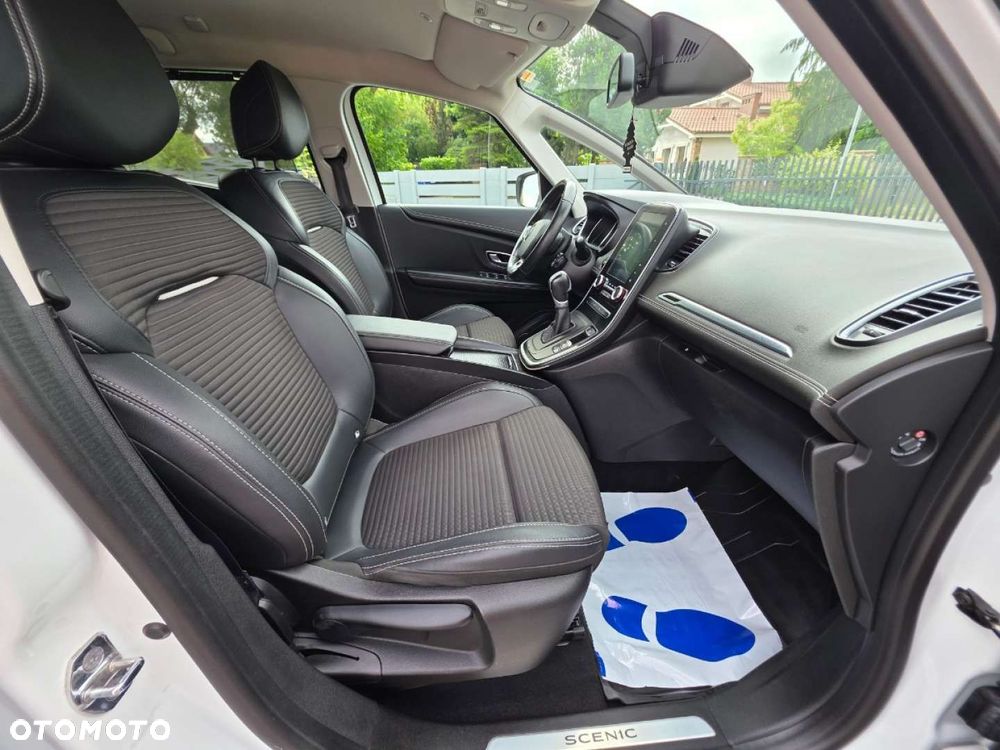 Renault Scenic - 22