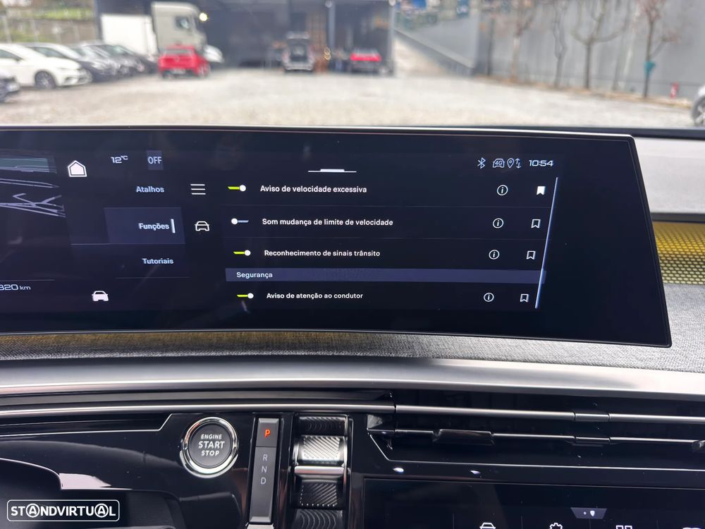 Peugeot E-5008 GT - 39