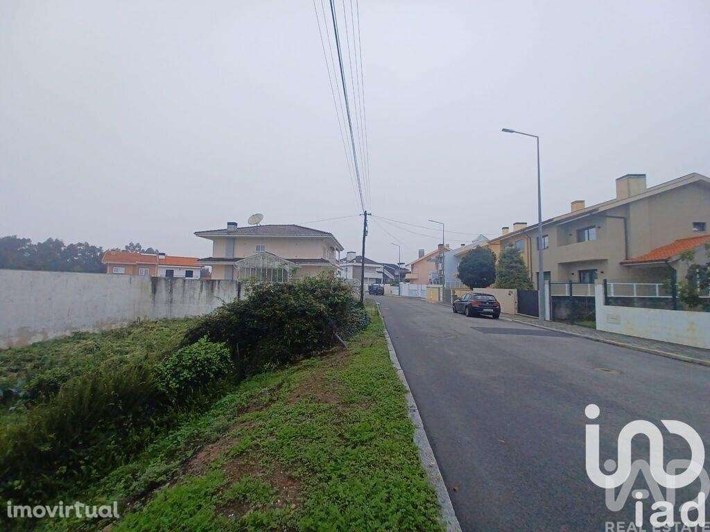Terreno para construção em Serzedo e Perosinho - Grande imagem: 2/3