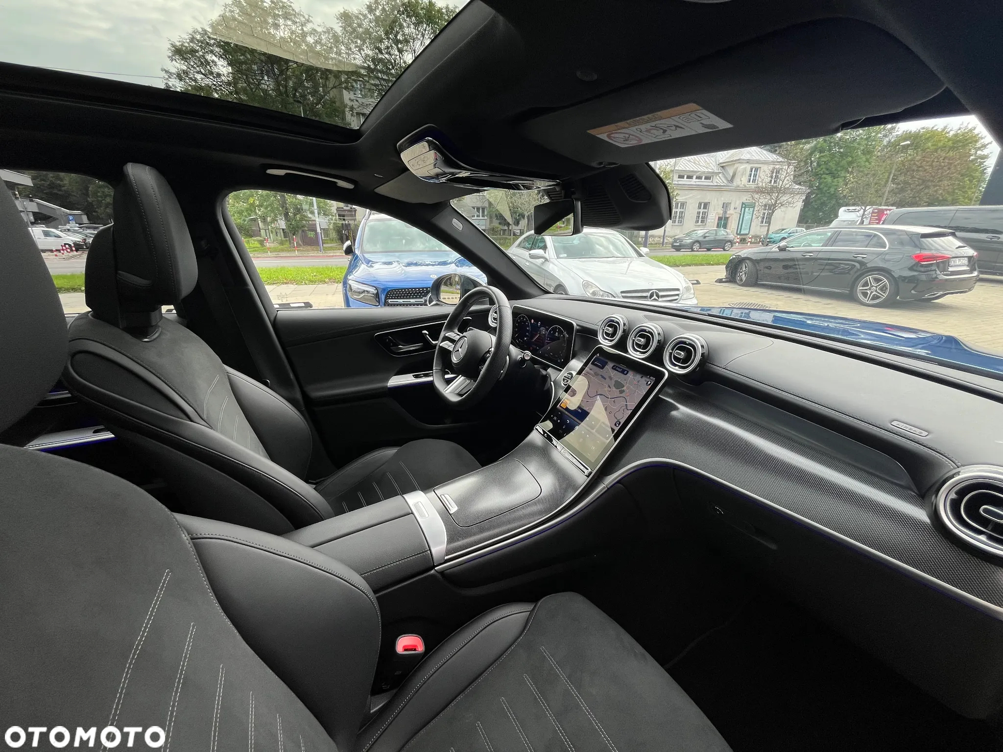 Mercedes-Benz GLC - 21