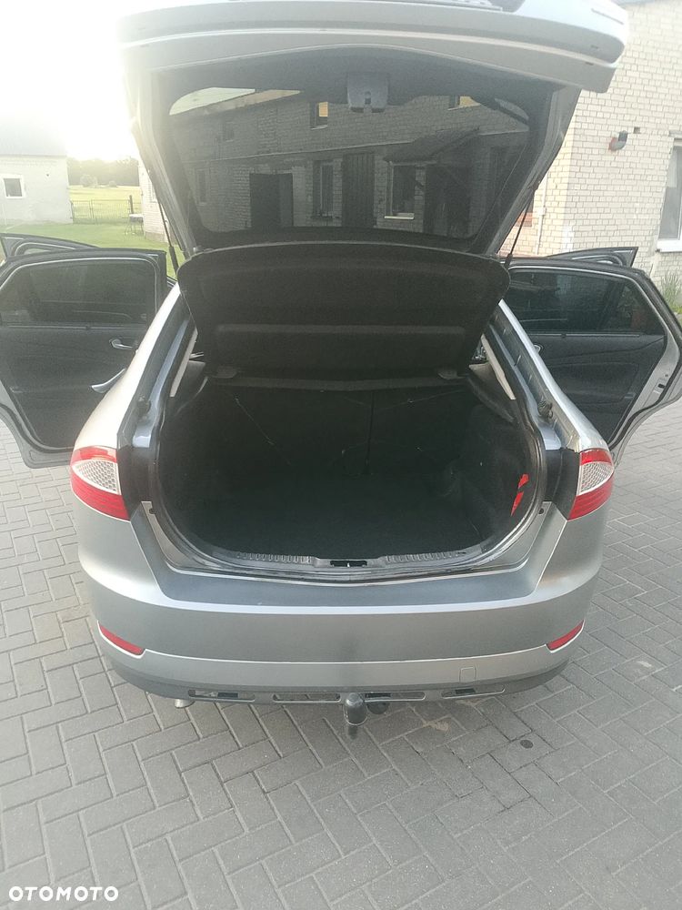 Ford Mondeo 1.8 TDCi Silver X - 15