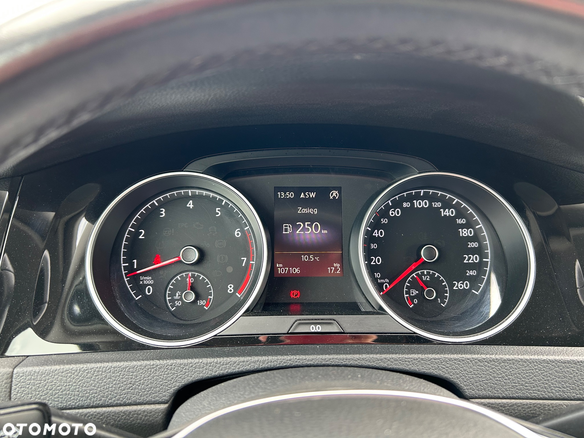 Volkswagen Golf 1.2 TSI BlueMotion Technology Comfortline - 8