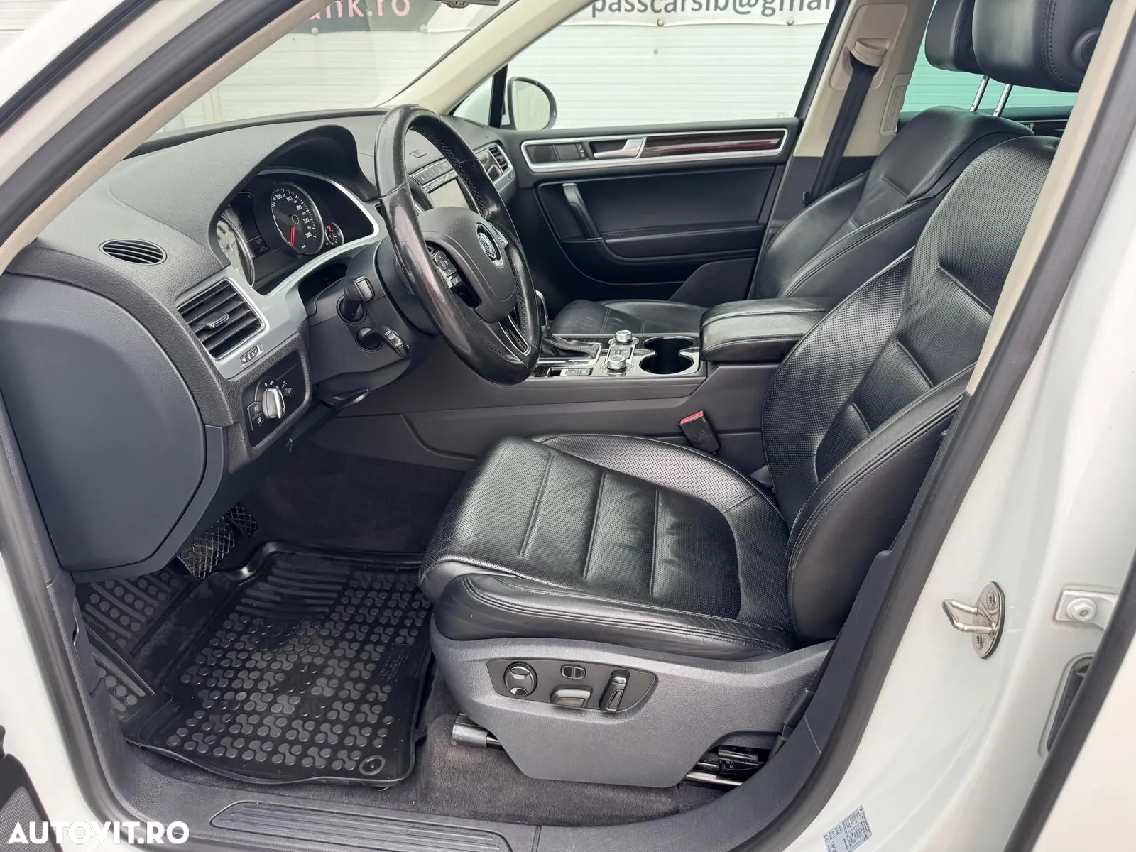 Volkswagen Touareg 3.0 V6 TDI SCR Blue Motion DPF Automatik Executive Edition - 10