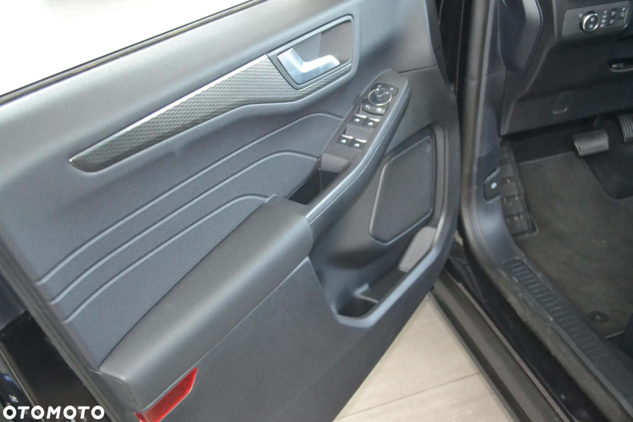 Ford Kuga 2.5 FHEV FWD Active eCVT - 10