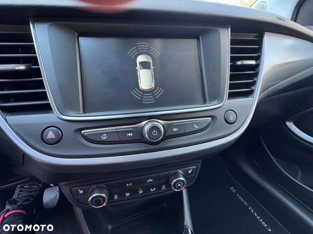 Opel Crossland X - 22