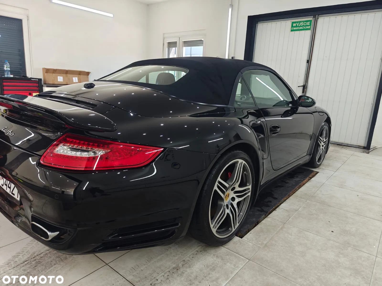 Porsche 911 Turbo Cabriolet Tiptronic S - 6
