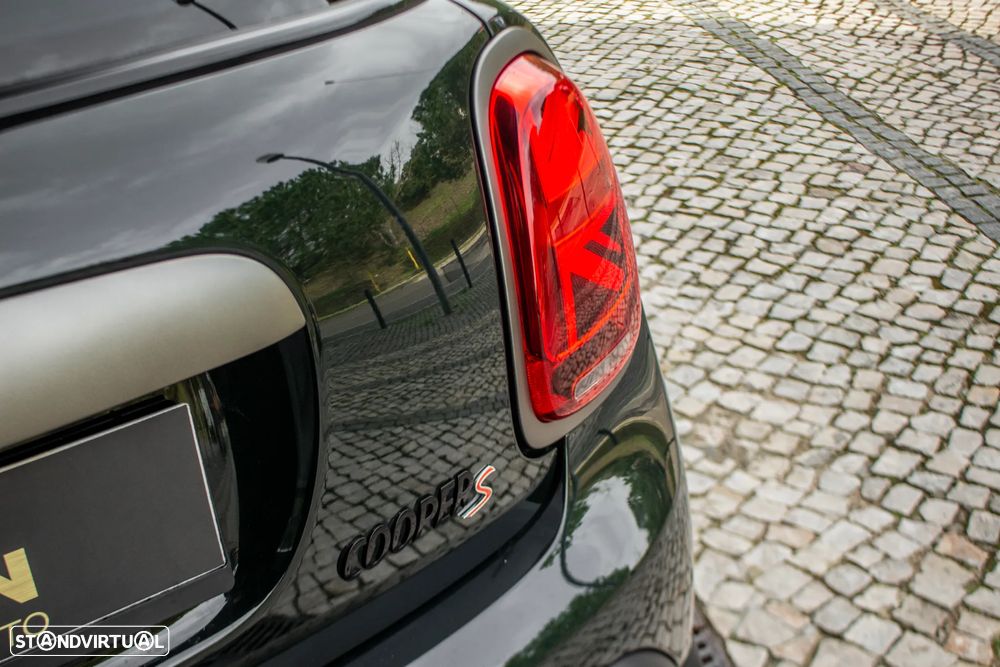 MINI 3 Portas Cooper S Aut. Resolute Edition - 14